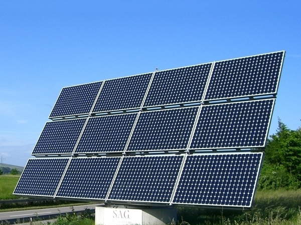 如何自建一套家用太阳能发电系统
